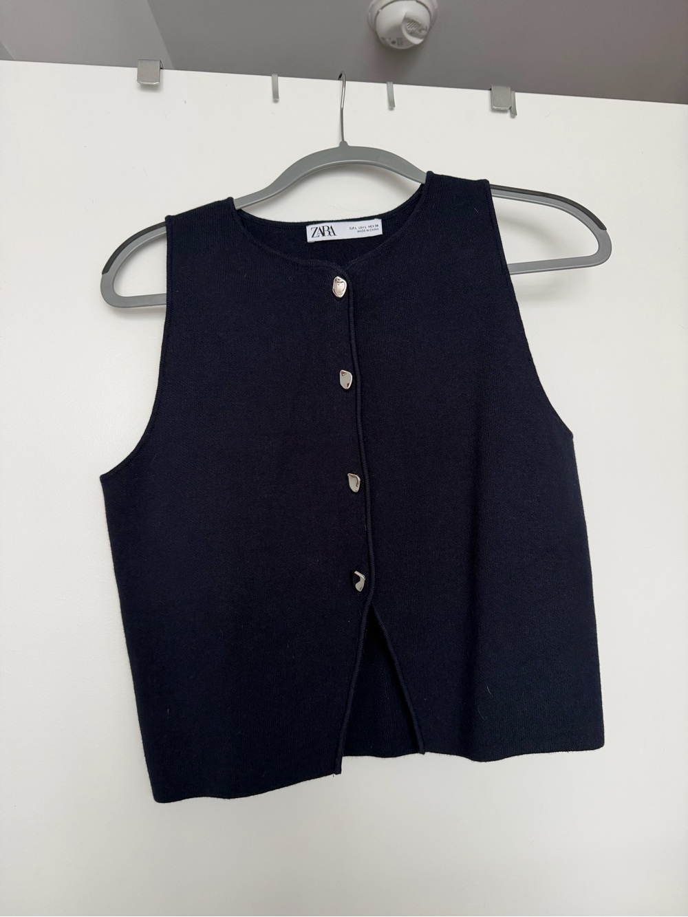 Zara Navy Sleeveless Button-Front Knit Top